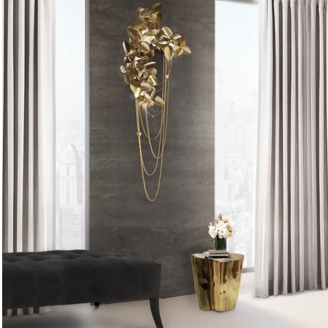 McQueen Wall Lamp by Luxxu