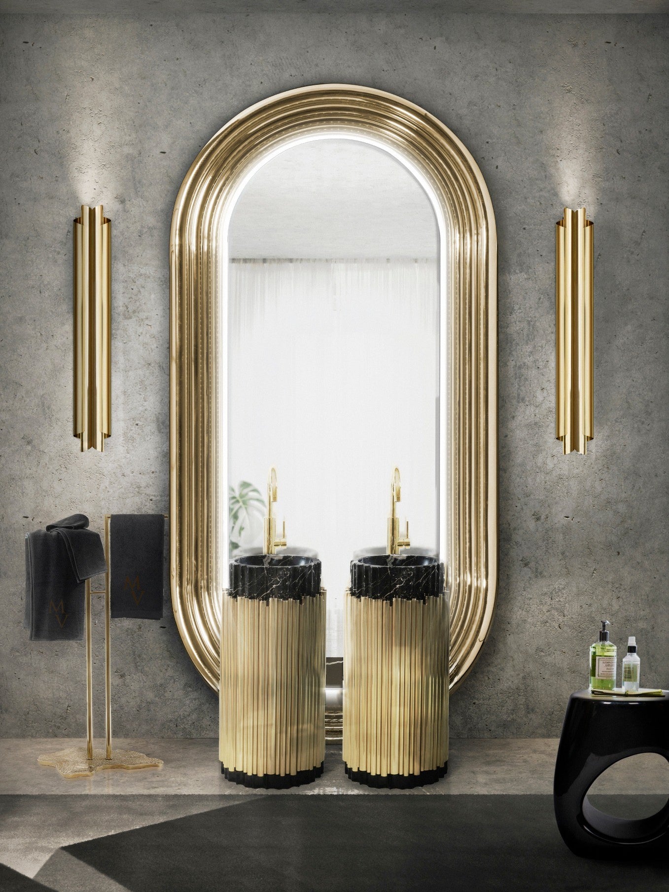 Cyrus Double I XL Wall Light