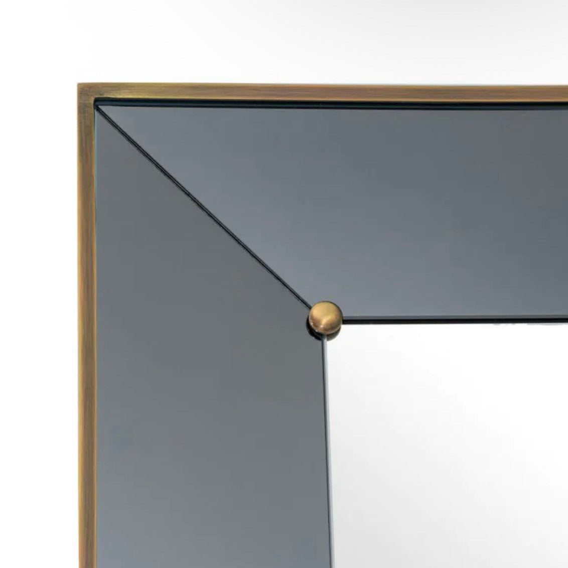 Bellana Mirror