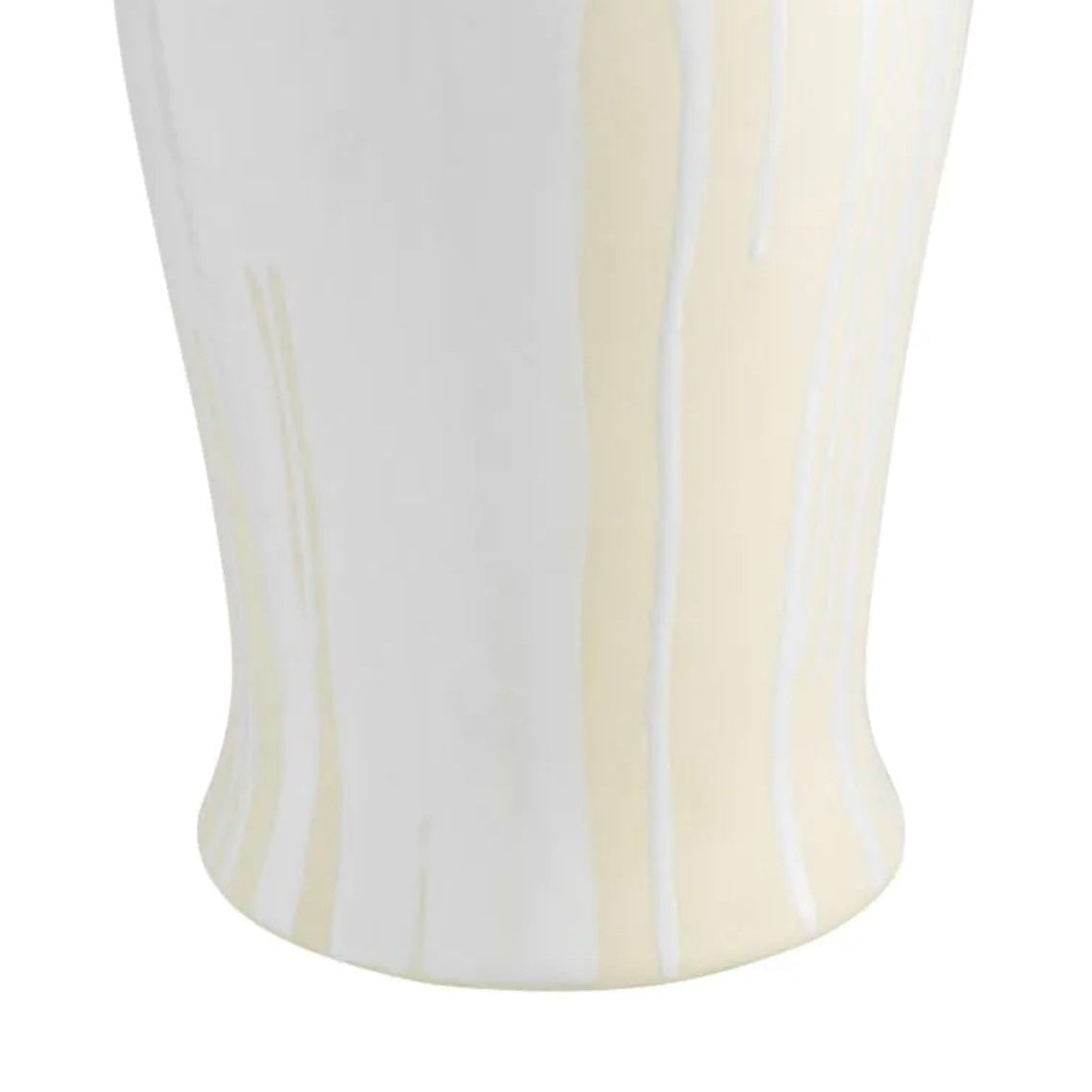 Beatriz Table Lamp by Eichholtz