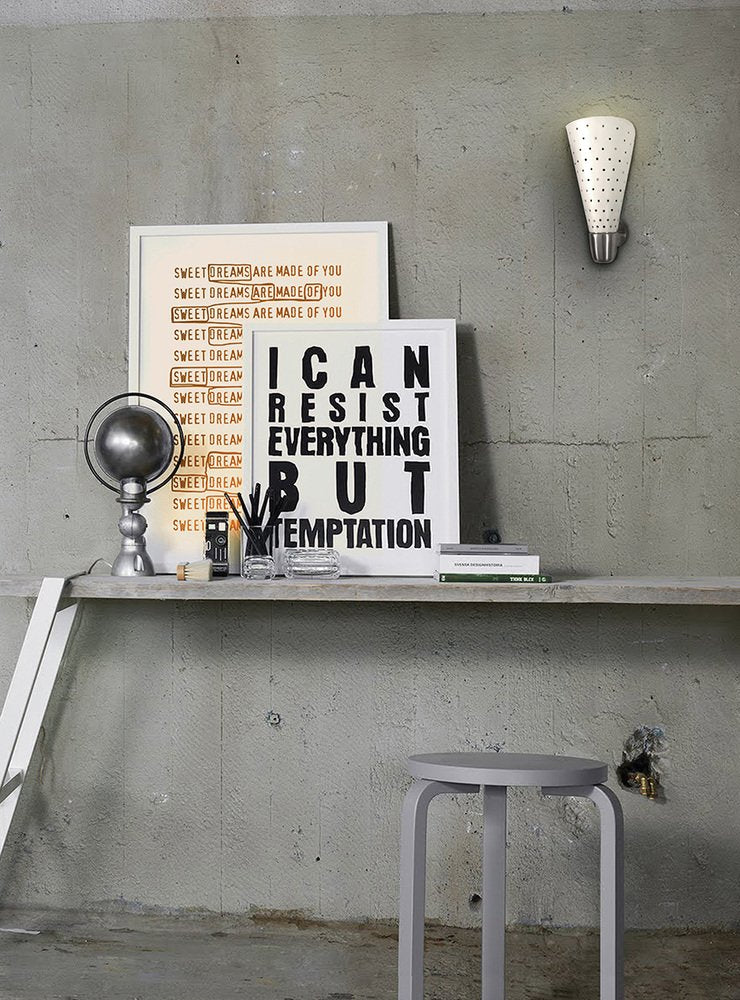 Dizzy Wall Light by Delightfull