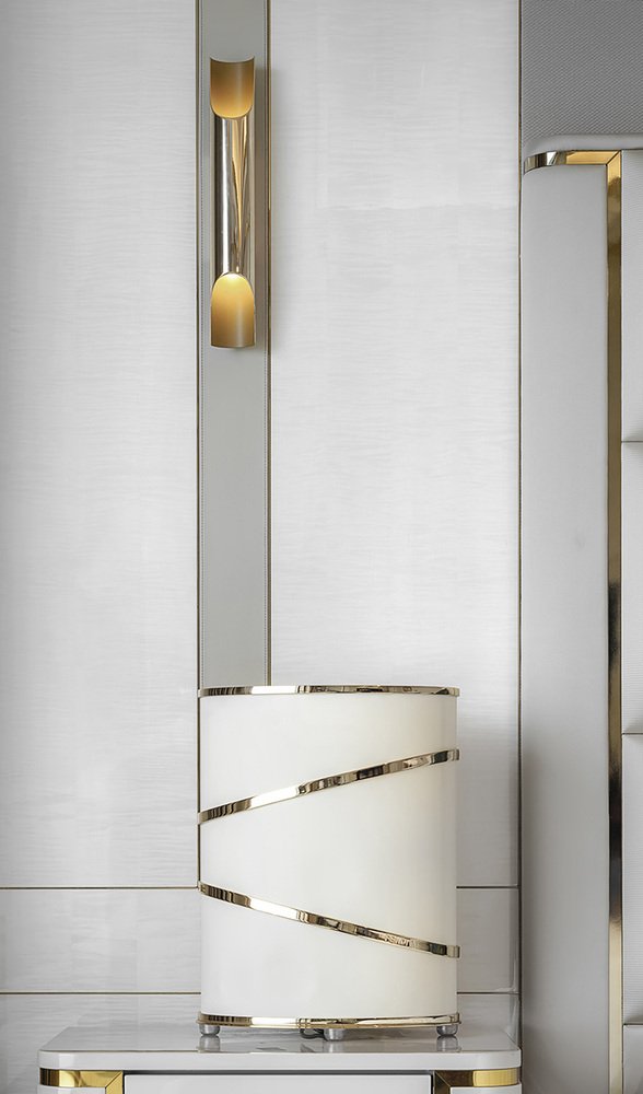 Galliano 1 Wall Light by DelightFULL