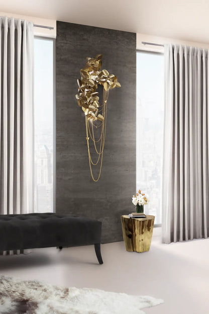 McQueen Wall Lamp by Luxxu