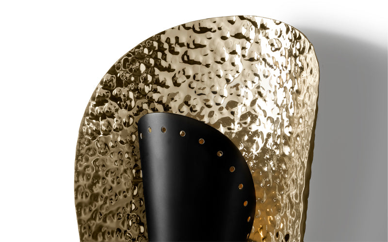 Aruna Wall Lamp by Brabbu