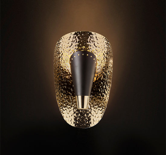 Aruna Wall Lamp by Brabbu