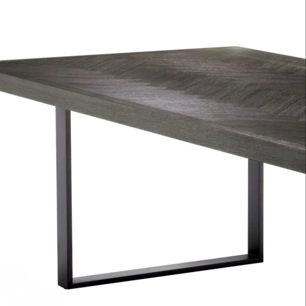 Dining Table Melchior L