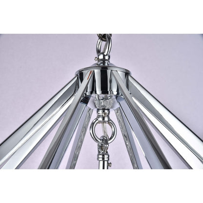 Clear Crystal Bush Chandelier With A Diamond