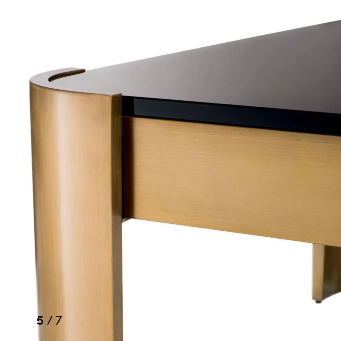 Coffee Table Courrier