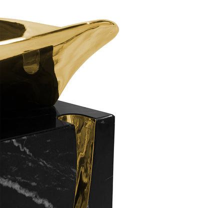 Lapiaz Pedestal Sink