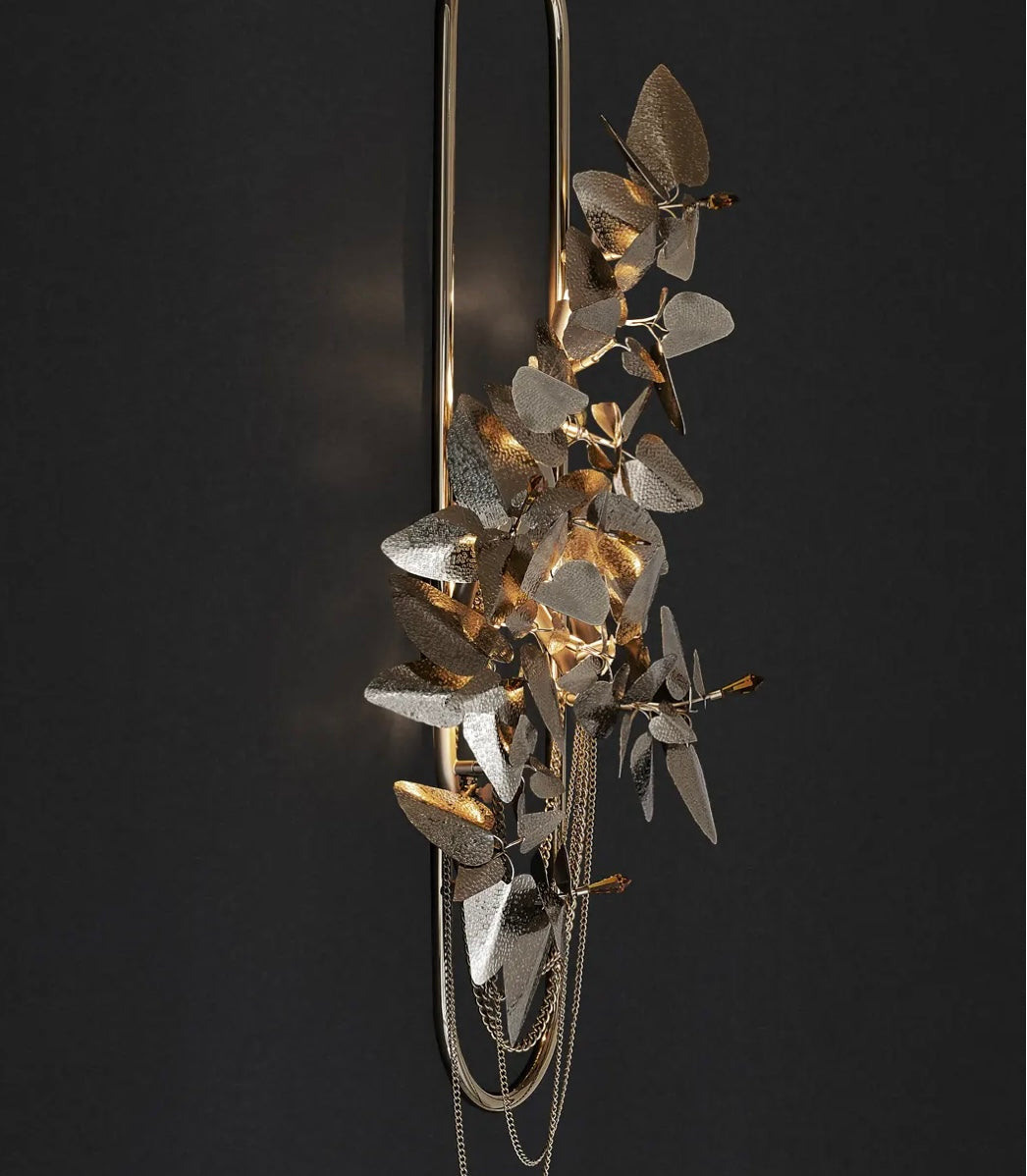 McQueen II Wall Lamp by Luxxu