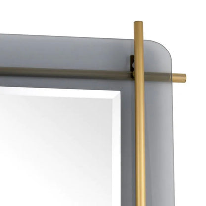 Quinn Mirror