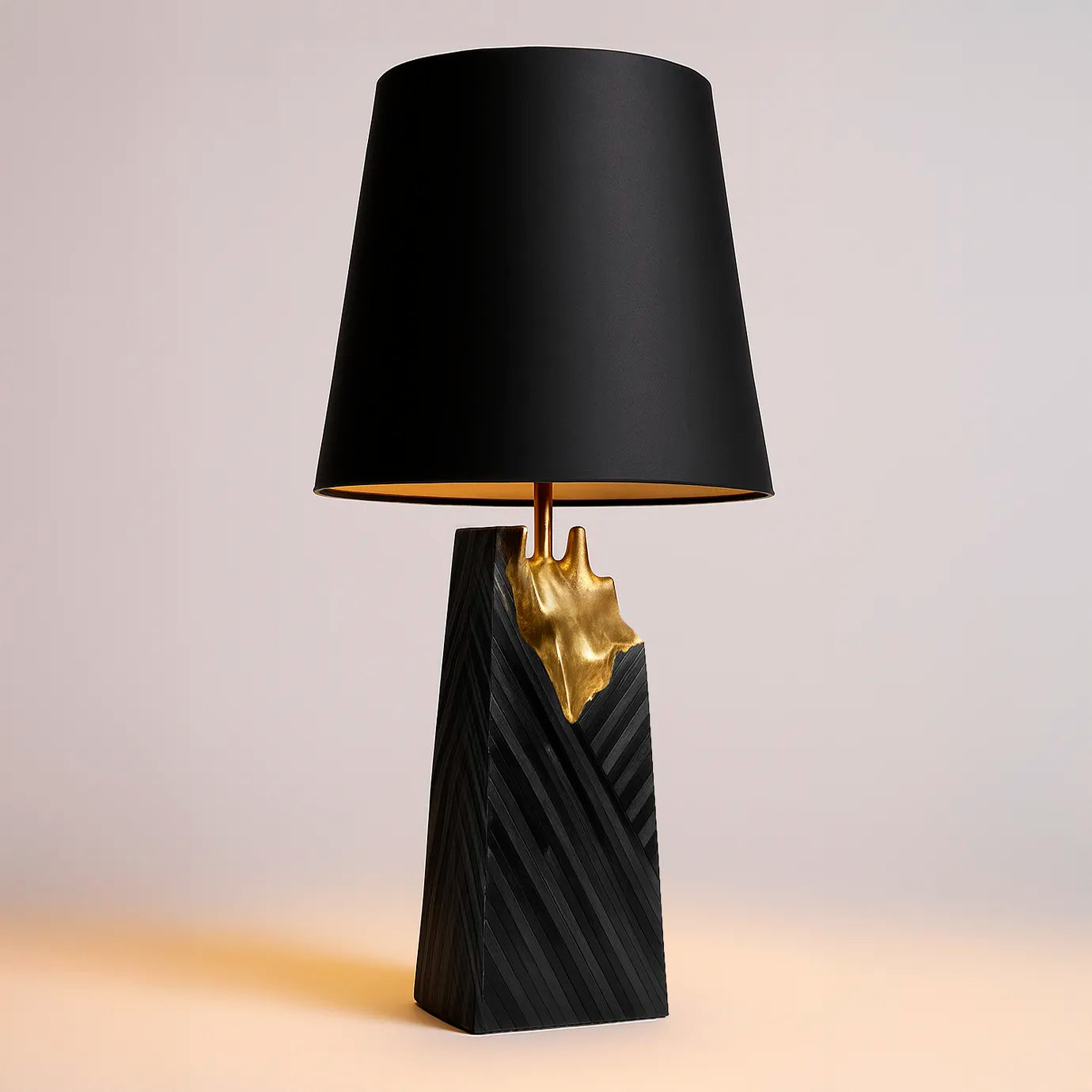 Gild Table Lamp