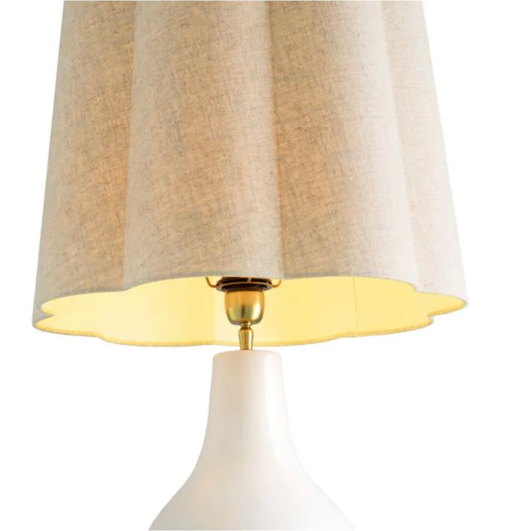 Beatriz Table Lamp by Eichholtz