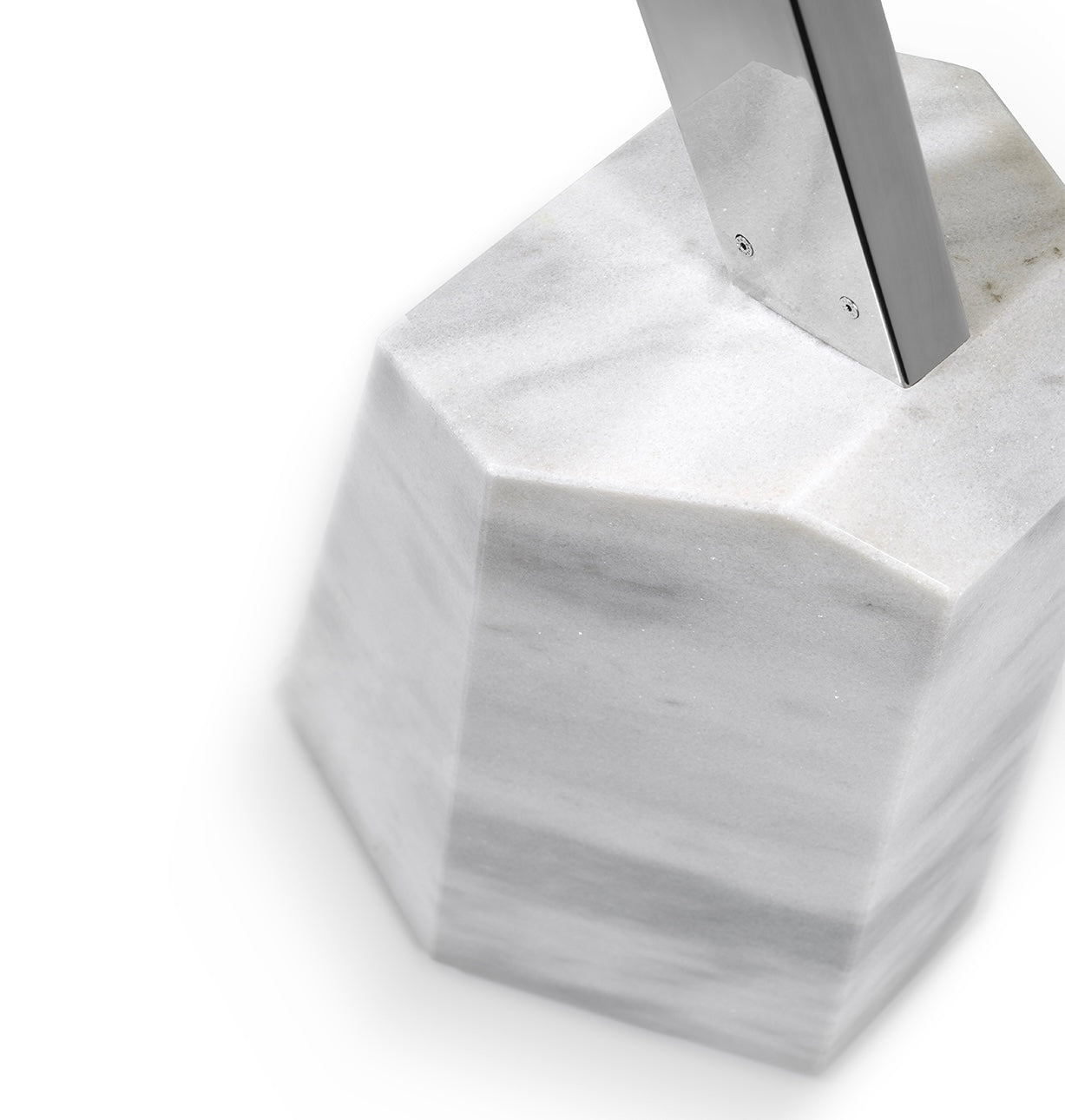 Nebo Floor Lamp by Luxxu
