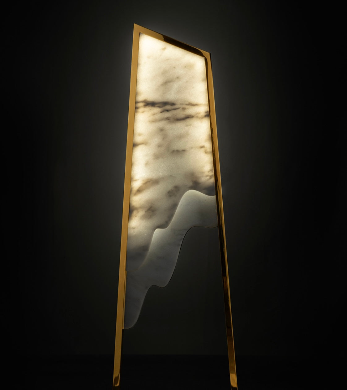 Magna II Floor Lamp