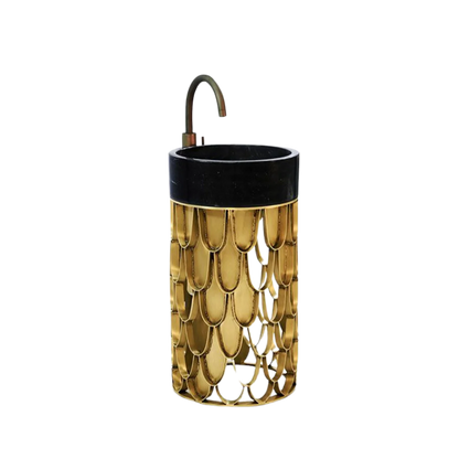 Koi Freestanding
