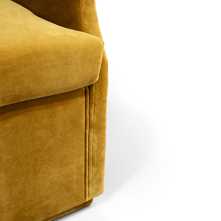 Dukono II Swivel Armchair