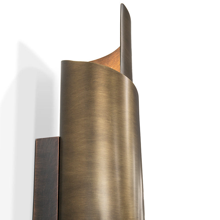 Cyrus Wall light