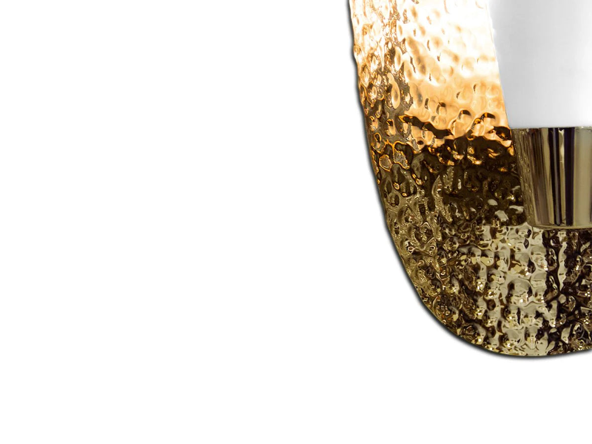 Aruna Wall Lamp by Brabbu