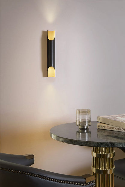 Galliano 1 Wall Light by DelightFULL