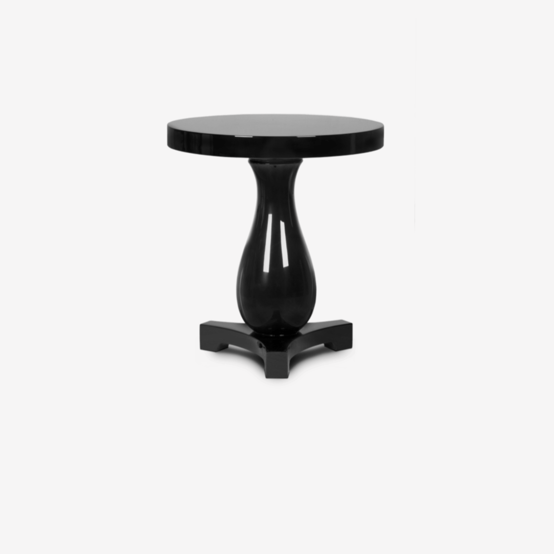 Hudson Side Table - Wiggins ChandelierBoca do LoboWiggins ChandelierSide Table