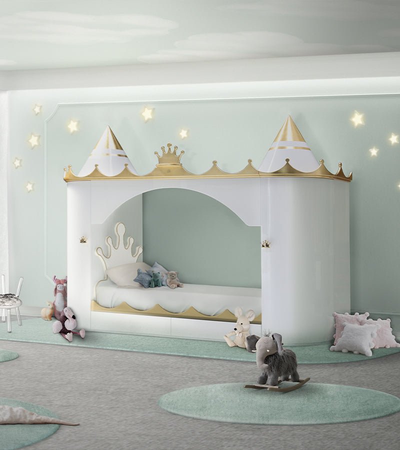 Kings & Queens Castle Bed - Wiggins ChandelierCircuWiggins ChandelierBed