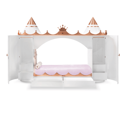 Kings & Queens Castle Bed - Wiggins ChandelierCircuWiggins ChandelierBed